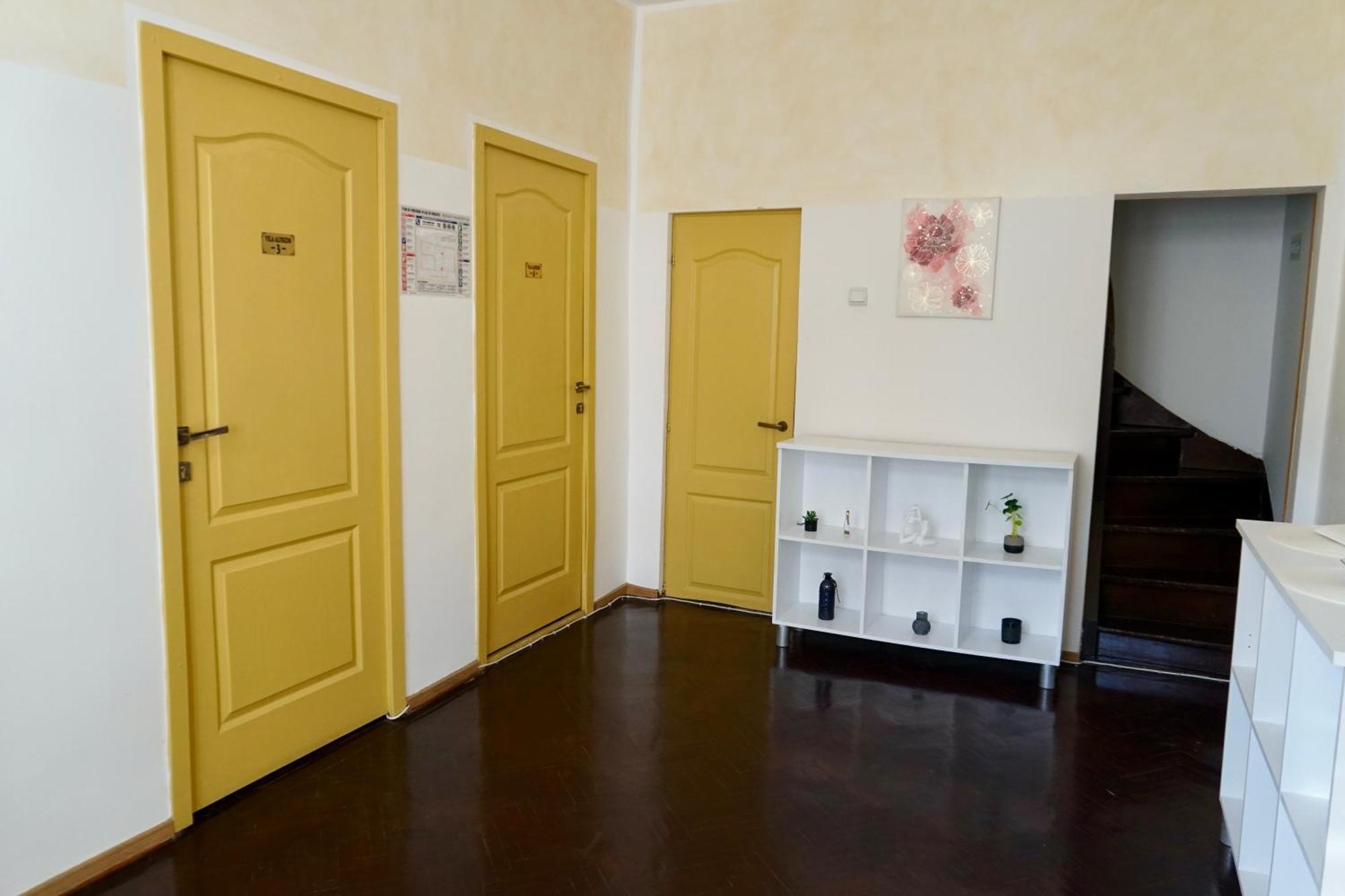 Vila Alfredo Craiova Exterior foto