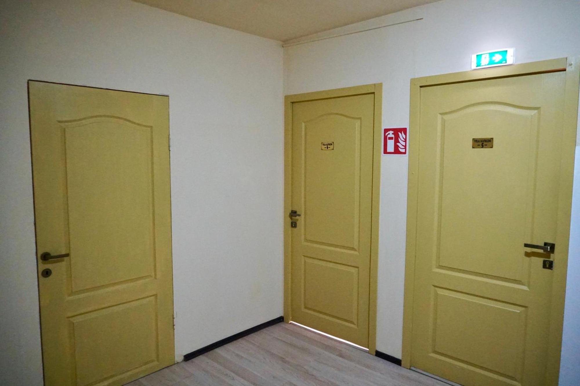 Vila Alfredo Craiova Exterior foto